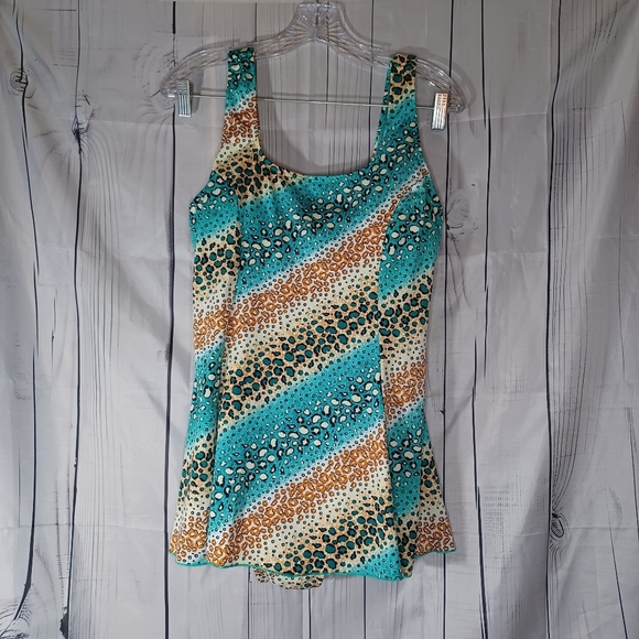 Swimmart Stylish Multicolor Animal Print Women's Bathing Suit - Picture 1 of 9